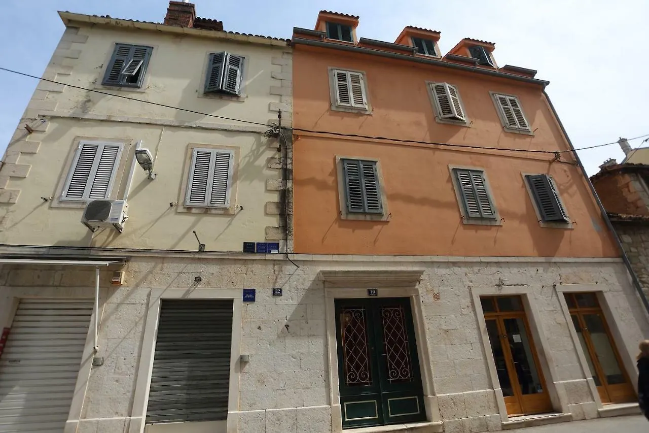 Apartment Apartman Marinela Split