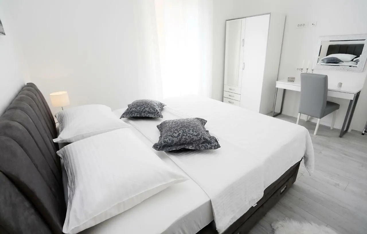Apartman Marinela Split Apartment